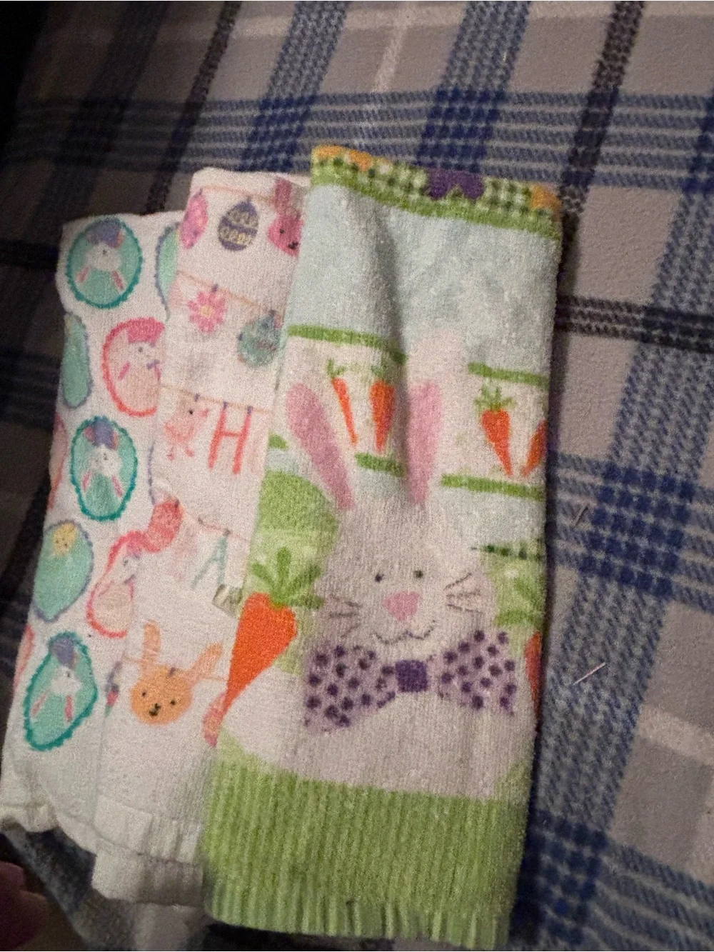 Kitchen towels with a Easter theme
